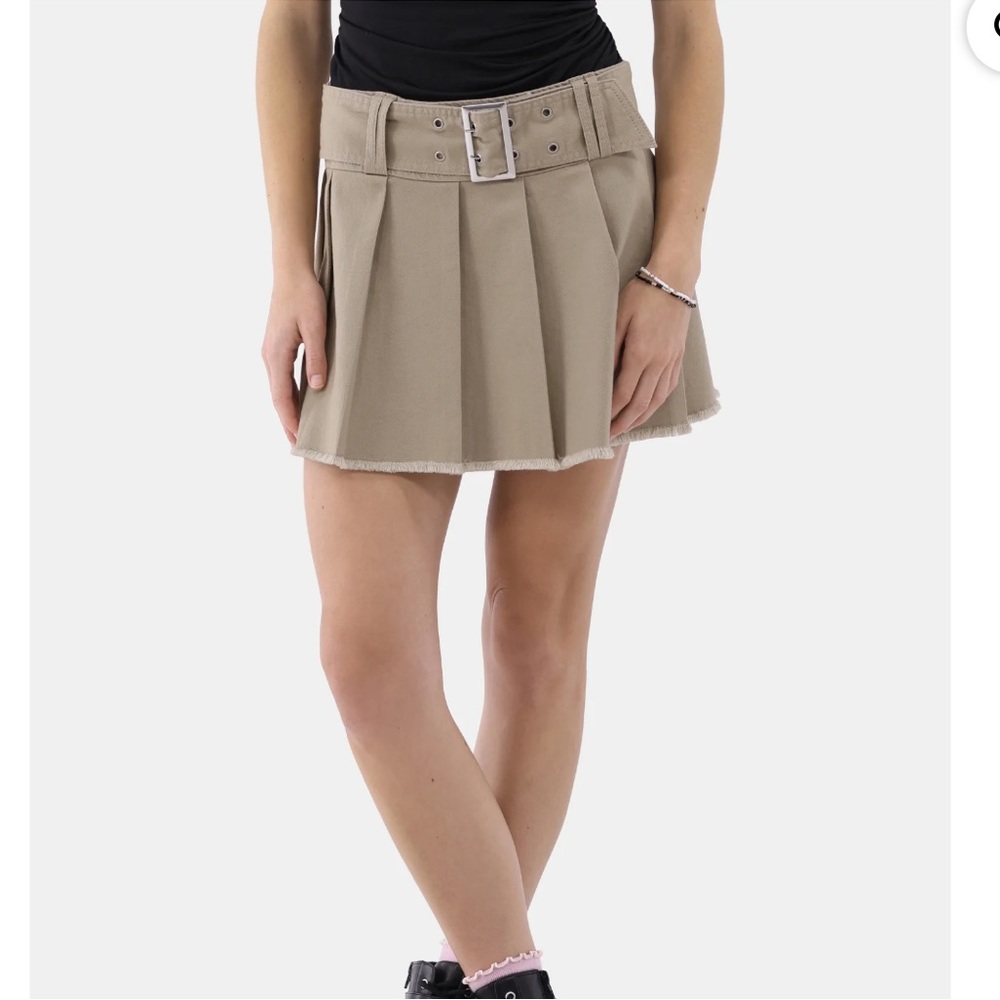 Mini skirt - Picture 2 of 5